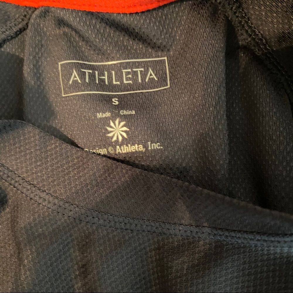 Athleta Women’s Athletic Tee Shirt Lace Trim Scrunched Sides Size Small - Picture 5 of 5